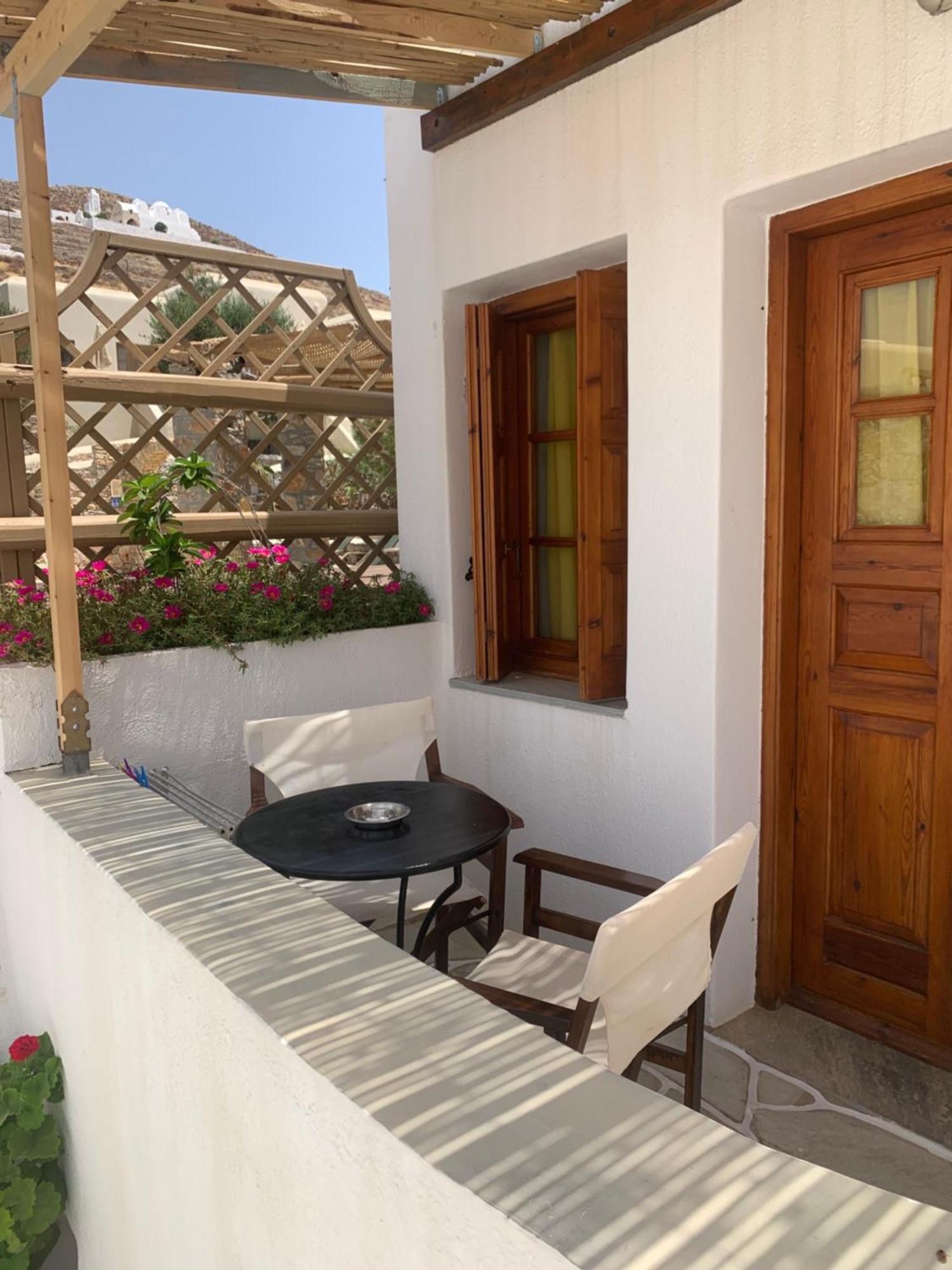 Antheia Hotel Folégandros Exterior foto